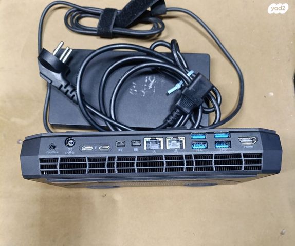 Mini PC Intel NUC NUC8i7HNB