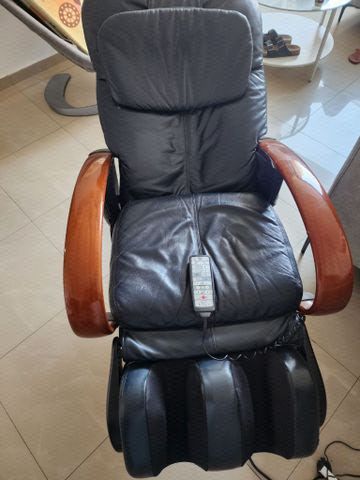 כורסת מסאז'