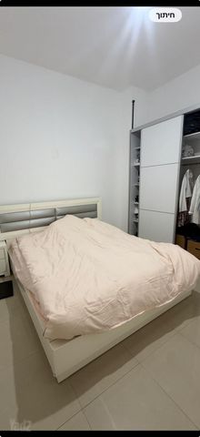 מיטה זוגית 180 * 200