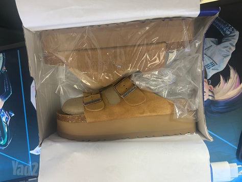 BIRKENSTOCK נעל