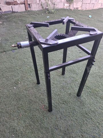 כירת גז עם מעמד