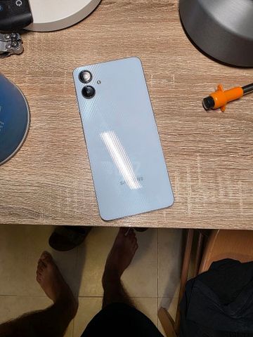 Samsung a06