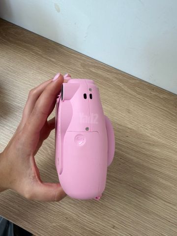 מצלמת instax mini 8
