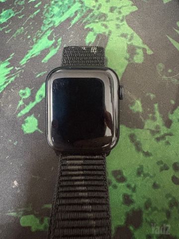 Apple Watch SE 2nd gen 44mm