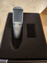 מיקרופון AKG 220 perception
