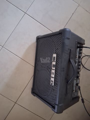 מגבר נייד Roland CUBE Street