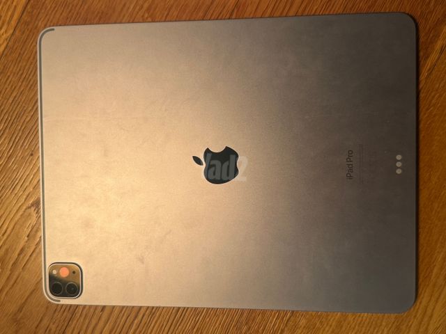 iPad Pro 12.9 דור 6 512GB