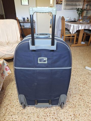 מזוודה  130 ליטר