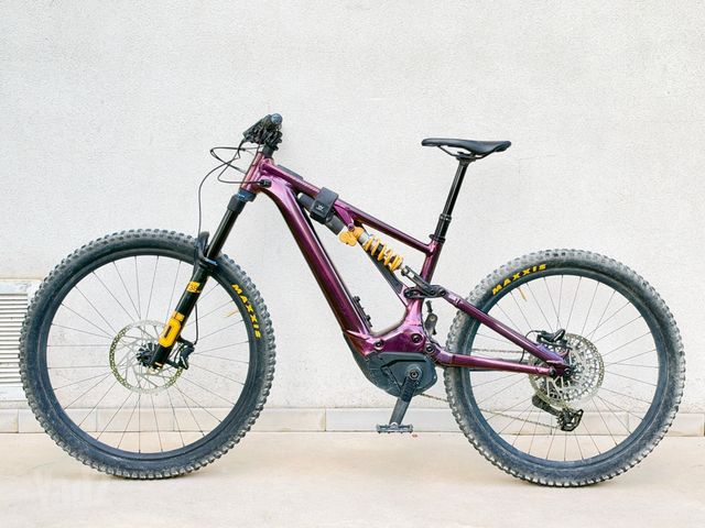 Specialized   Öhlins