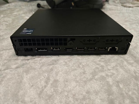 Lenovo ThinkCentre M70q Gen 3