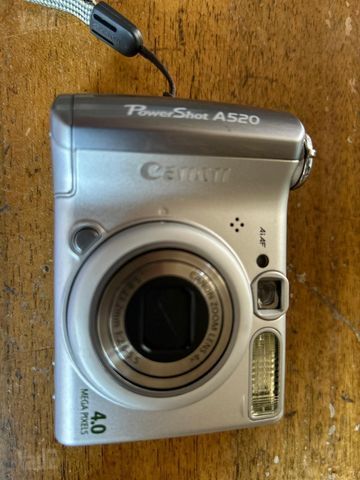 מצלמה Canon PowerShot A520