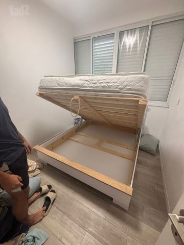 מזרן + מיטה QUEEN SIZE