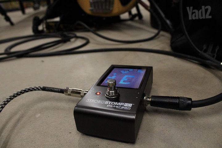 טיונר גיטרה StroboStomp HD