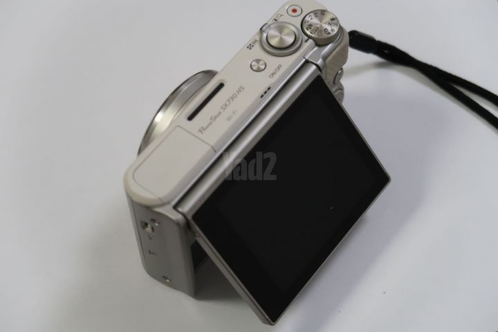 מצלמה קנון SX730