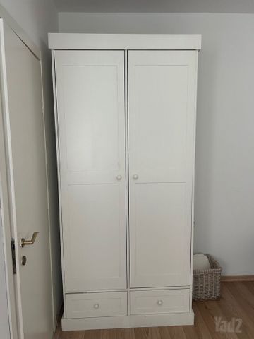 ארון בגדים