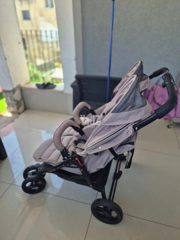 עגלת אחים