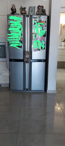 מקרר sharp למכירה