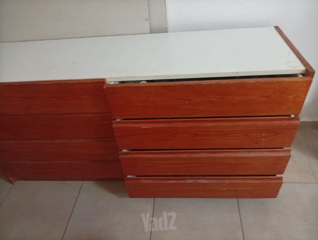 שידת מגרות
