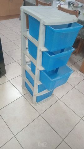 מגירות פלסטיק
