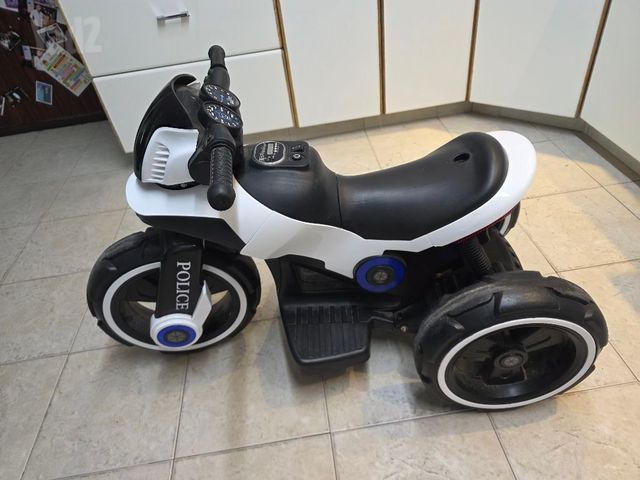 אופנוע חשמלי