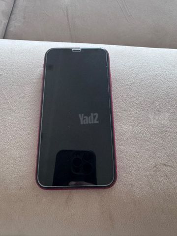 iPhone 11 64GB צבע אדום