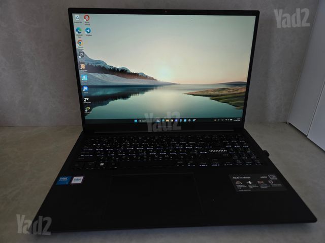 Asus Vivobook 16