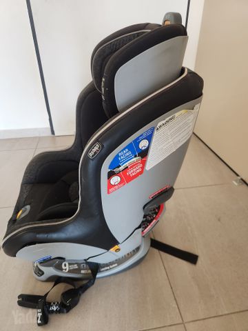 כיסא בטיחות Chicco NextFit
