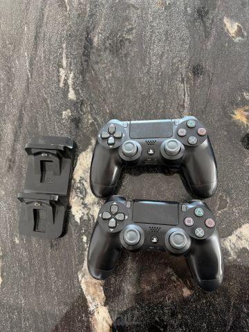 PlayStation 4 slim