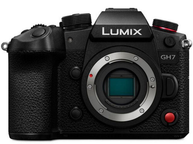 Panasonic Lumix GH7