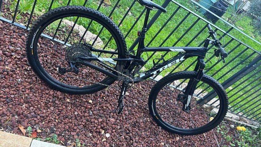 trek top fuelשיכוך  מלא