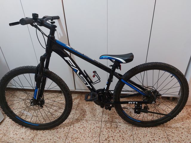 אופניים FAST RT1