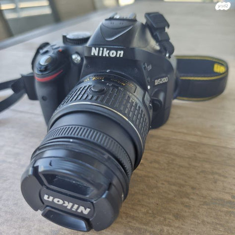 ניקון D5200