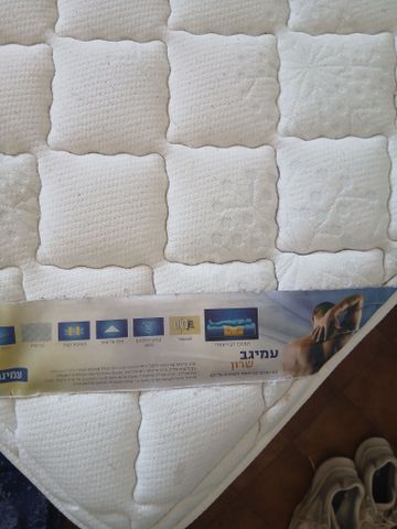 מיטה וחצי