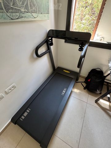 מסילת ריצה Technogym MyRun