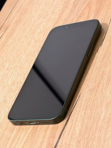 iPhone 13 mini