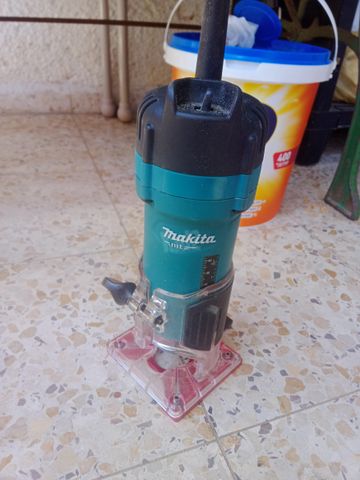 טרימר מקיטה