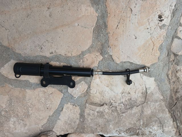 משאבה לאופניים