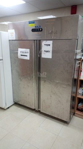 מקרר תעשייתי