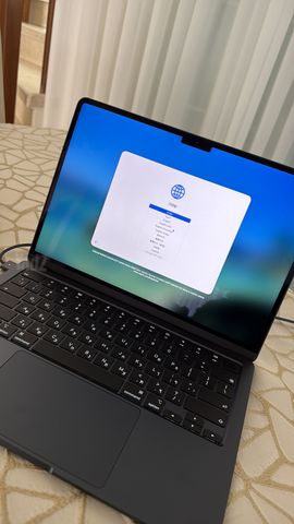 MacBook Air 13” M5 (2026) | |