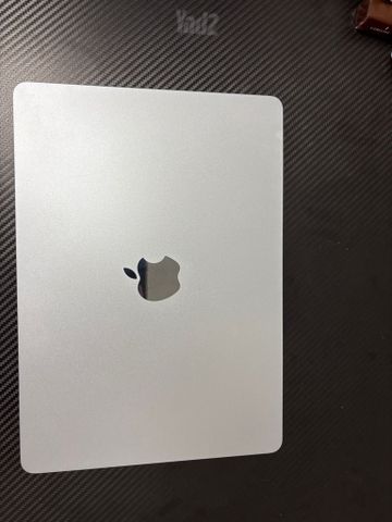 MacBook Air M5 16GB/512GB