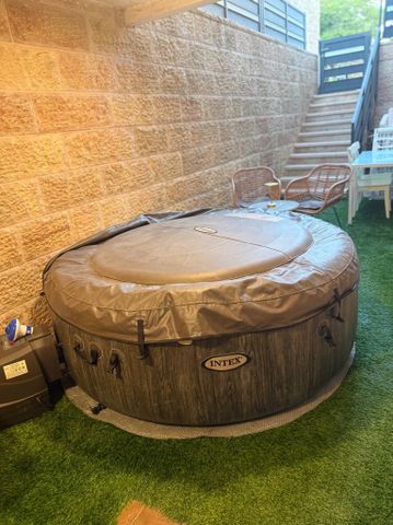 ג׳קוזי INTEX