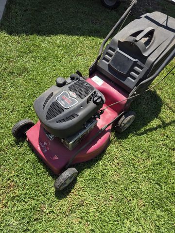 מכסחת דשא Briggs & Straton 650