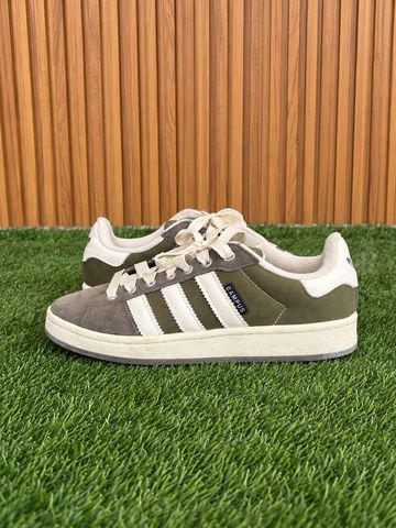 Adidas campus