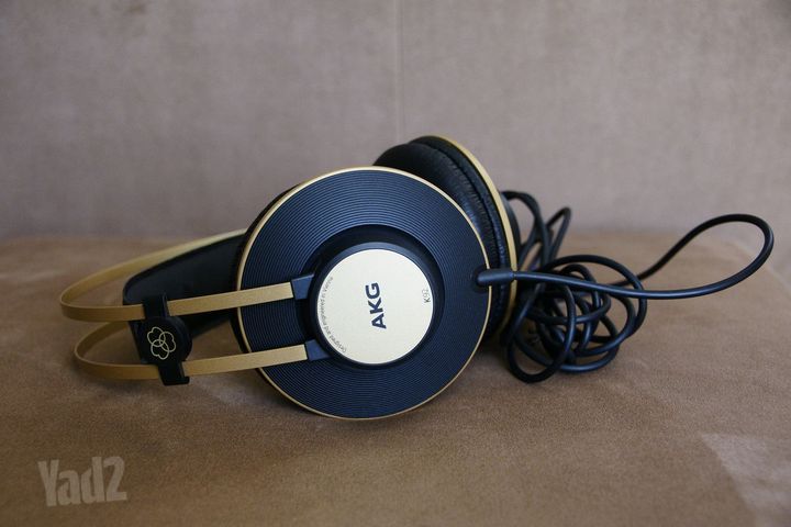 אוזניות AKG K92