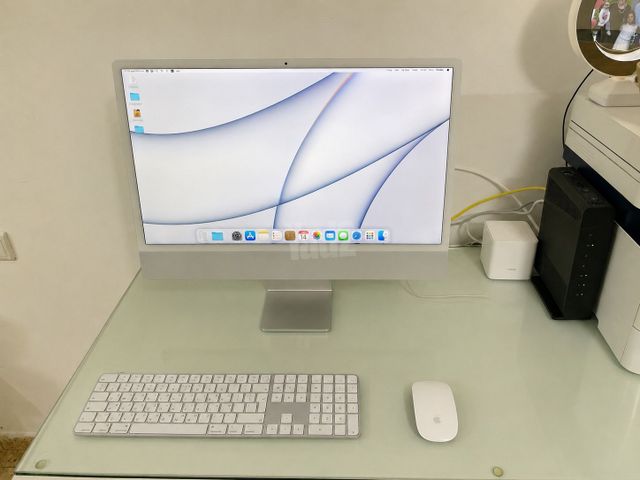 איימק 24 iMac