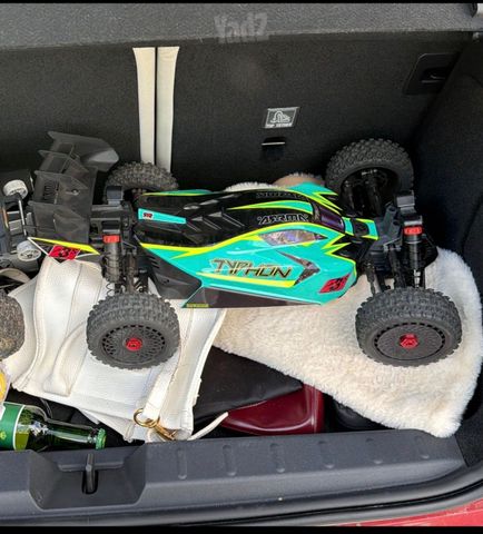 ARRMA TYPHON 3S BLX