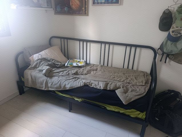 מיטה נפתחת