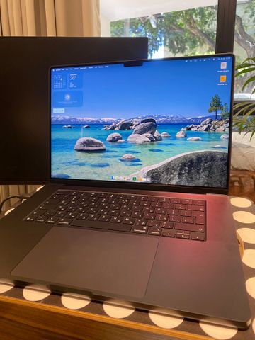 MacBook Pro 16 M4 Max
