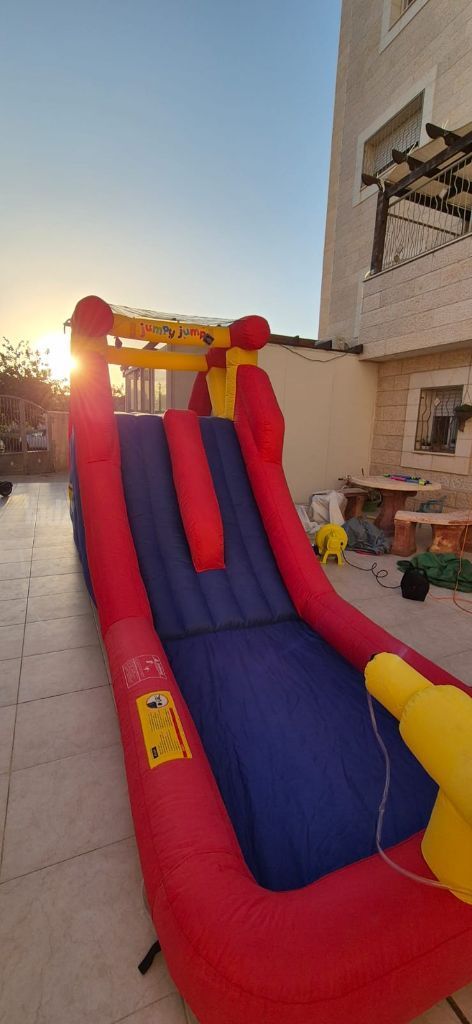 מתנפח מים קטן