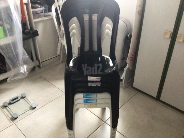 כסאות